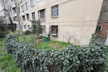 Satılır Obyekt Bakı Kinoteatrıda