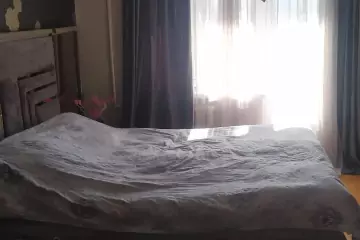 Satılır Köhnə Tikili Bakıxanovda