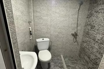 Satılır Köhnə Tikili Beşmərtəbədə