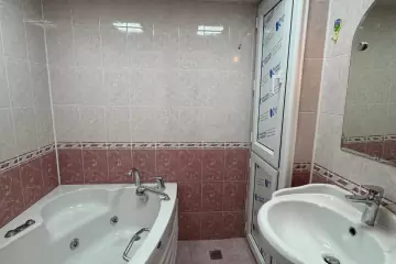 Satılır Köhnə Tikili Gənclikdə