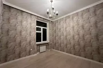 Satılır Köhnə Tikili Bakıxanovda