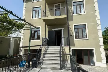 Satılır Həyət Evi Biləcəridə