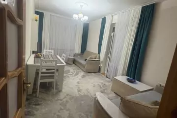 Satılır Obyekt Bakı Kinoteatrıda