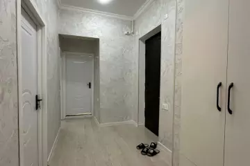 Satılır Köhnə Tikili Bakıxanovda
