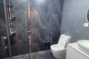 Satılır Yeni Tikili Bakıxanovda