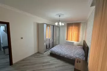 Satılır Köhnə Tikili Bakıxanovda