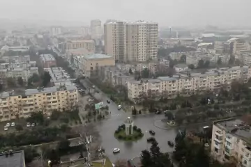 Satılır Yeni Tikili 8-ci Kilometrdə
