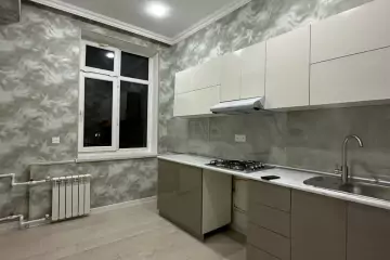Satılır Köhnə Tikili Bakıxanovda