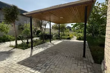 Satılır Həyət Evi Buzovnada