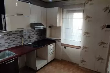 Satılır Köhnə Tikili Bakıxanovda