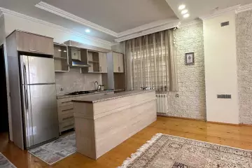 Satılır Həyət Evi Buzovnada