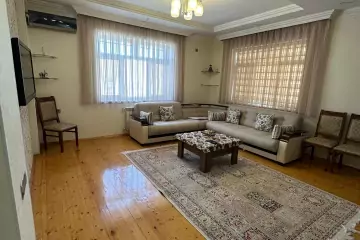 Satılır Həyət Evi Buzovnada