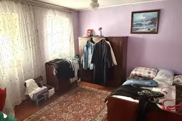 Satılır Həyət Evi Mərkəzi Poçtda