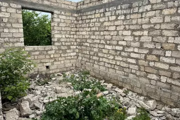 Satılır Həyət Evi Mərkəzi Poçtda