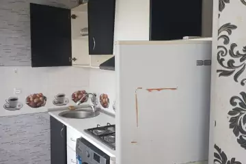 Satılır Yeni Tikili Qurtuluş 93da