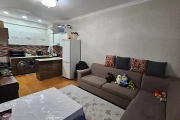 Satılır Yeni Tikili Yeni Günəşlidə