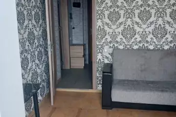 Satılır Yeni Tikili Qurtuluş 93da