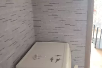Satılır Yeni Tikili Qurtuluş 93da