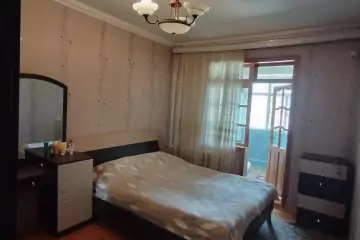 Satılır Köhnə Tikili Hövsanda