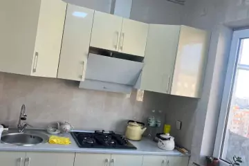 Satılır Köhnə Tikili Yeni Günəşlidə