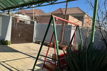 Satılır Həyət Evi Binəqədidə