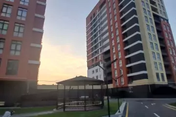 Satılır Yeni Tikili 8-ci Kilometrdə