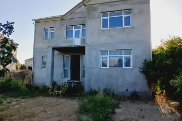 Satılır Həyət Evi Buzovnada