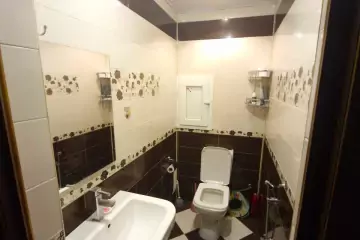 Satılır Yeni Tikili Ukraniya Dairəsida