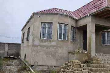 Satılır Həyət Evi Buzovnada