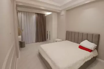 Satılır Yeni Tikili 8-ci Kilometrdə