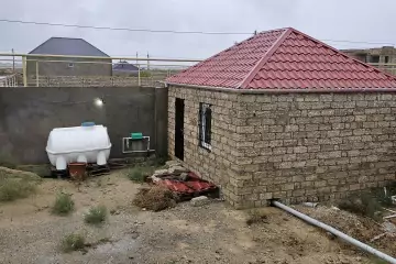 Satılır Həyət Evi Buzovnada
