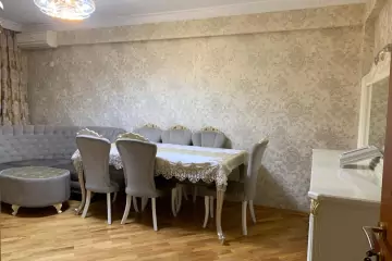 Satılır Yeni Tikili Yeni Yasamalda
