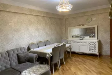 Satılır Yeni Tikili Yeni Yasamalda