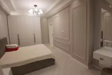 Satılır Yeni Tikili 8-ci Kilometrdə