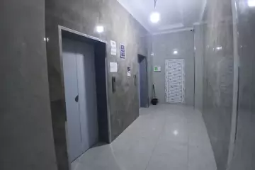 Satılır Yeni Tikili 8-ci Kilometrdə