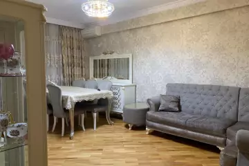 Satılır Yeni Tikili Yeni Yasamalda