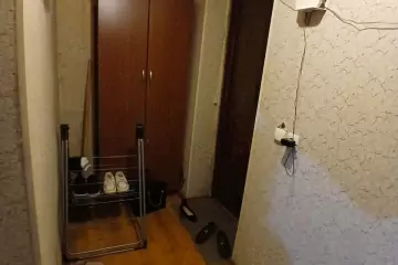 Satılır Köhnə Tikili Qələbə Residence Yaşayış Kompleksida