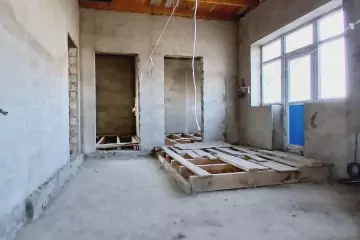 Satılır Həyət Evi Buzovnada