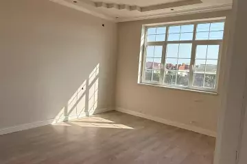Satılır Yeni Tikili Zabrat Qəsəbəsida
