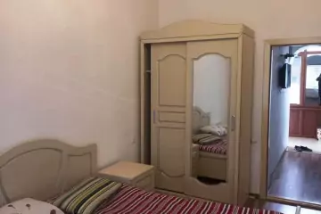 Aylıq Kirayə Köhnə Tikili İçərişəhərdə