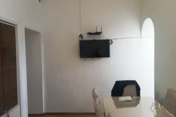 Aylıq Kirayə Köhnə Tikili İçərişəhərdə