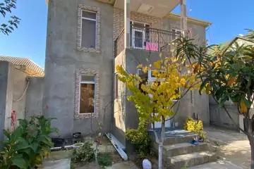 Satılır Həyət Evi Qurd Dərəsində