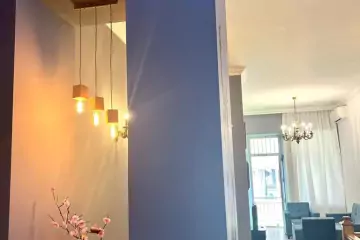 Aylıq Kirayə Köhnə Tikili Mərkəzdə