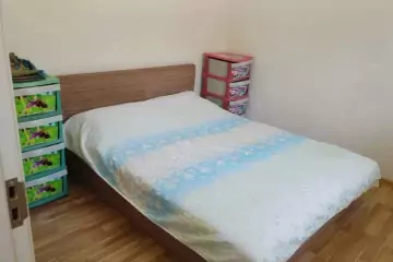 Satılır Yeni Tikili Masazırda