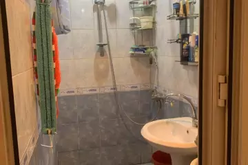 Satılır Köhnə Tikili Yeni Günəşlidə