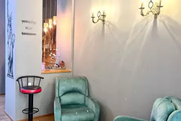Aylıq Kirayə Köhnə Tikili Mərkəzdə