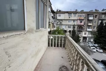 Satılır Köhnə Tikili Nərimanov Parkı