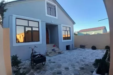 Satılır Həyət Evi Buzovnada