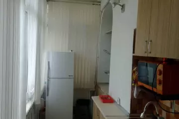 Aylıq Kirayə Köhnə Tikili İçərişəhərdə