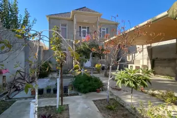 Satılır Həyət Evi Qurd Dərəsində